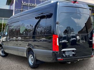 New 2025 Mercedes-Benz Sprinter 3500 video 3