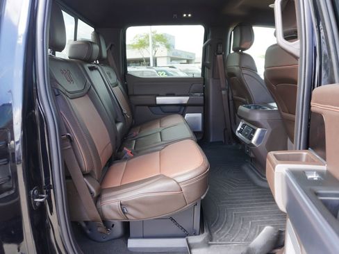 Certified 2024 Ford F250 King Ranch w/ FX4 Off-Road Package AWD/4WD image 27