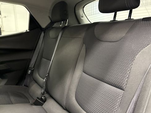 Used 2022 Chevrolet Bolt LT image 12