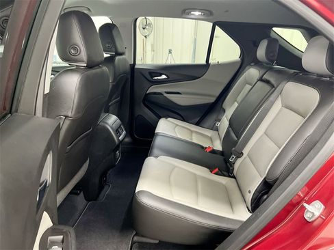 Used 2020 Chevrolet Equinox Premier image 21