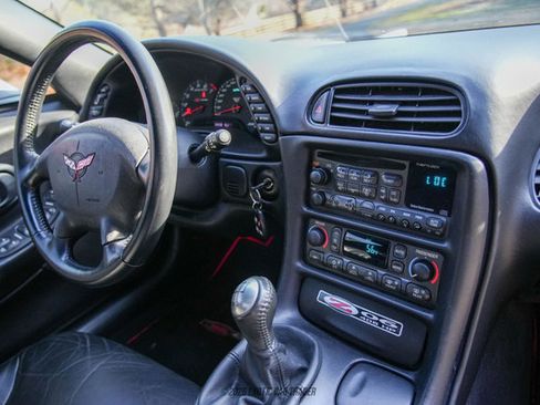 Used 2003 Chevrolet Corvette Z06 w/ Memory Package, 3 Drivers image 29