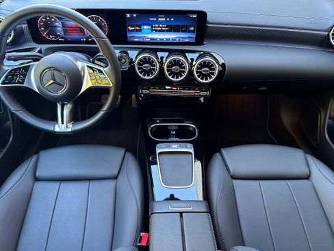 Certified 2025 Mercedes-Benz CLA 250 4MATIC image 13