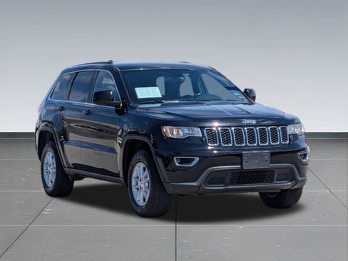 Used 2018 Jeep Grand Cherokee Laredo AWD/4WD image 7