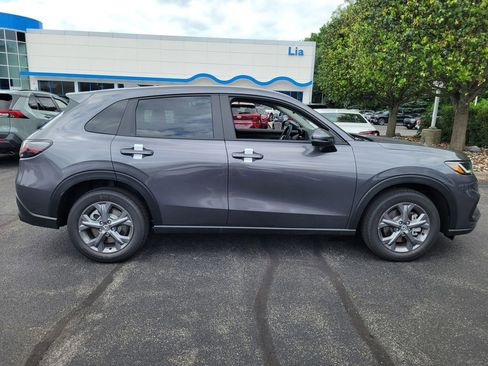 New 2026 Honda HR-V LX image 2