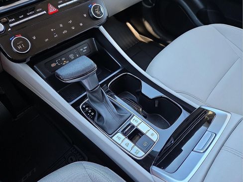 Used 2025 Hyundai Tucson SEL image 25