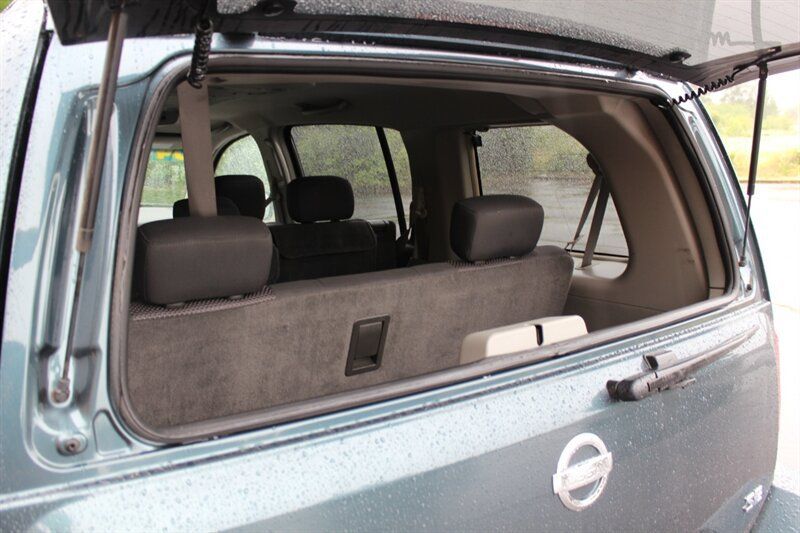 Used 2004 Nissan Armada SE w/ (BOS) Bose Pkg AWD/4WD image 16
