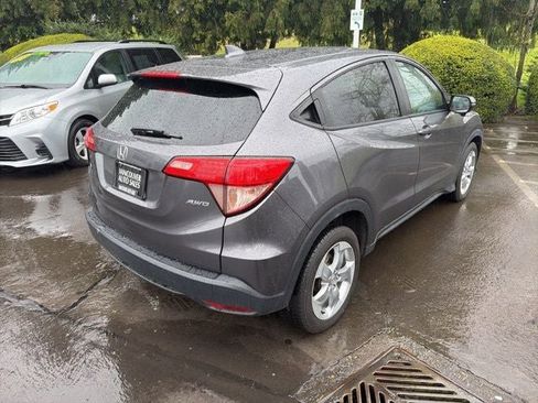 Used 2016 Honda HR-V EX image 4