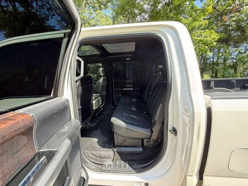 Used 2017 Ford F250 Platinum w/ Platinum Ultimate Package AWD/4WD image 5