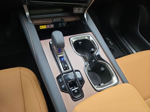 New 2026 Lexus RX 350h AWD/4WD image 22