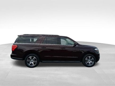 Used 2024 Ford Expedition Max XLT AWD/4WD image 6