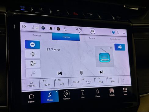 Used 2023 Jeep Grand Cherokee 4WD 4xe w/ Luxury Tech Group II image 21