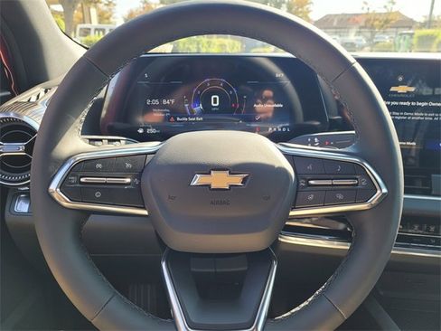 New 2026 Chevrolet Equinox LT image 12