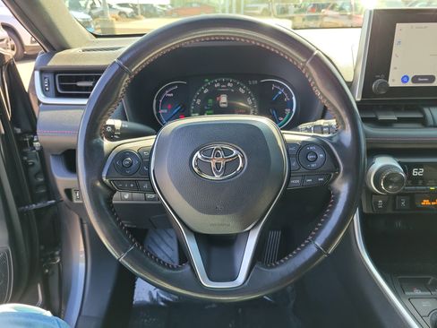 Used 2023 Toyota RAV4 SE w/ Weather & Moonroof Package AWD/4WD image 21