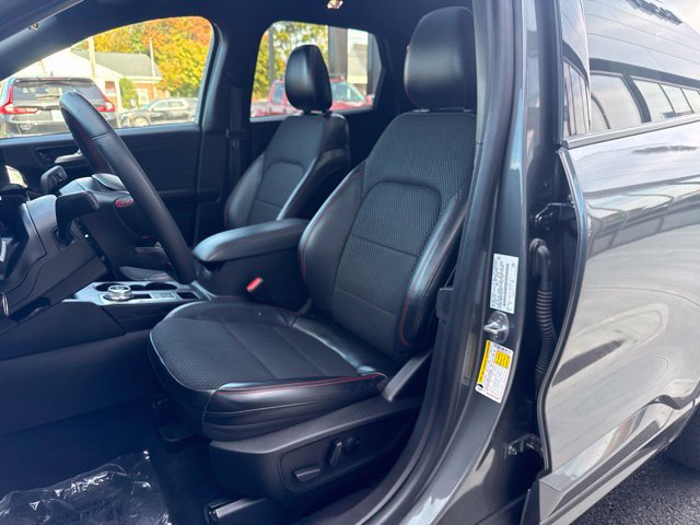 Used 2023 Ford Escape ST-Line Select w/ Tech Pack #2 AWD/4WD image 13