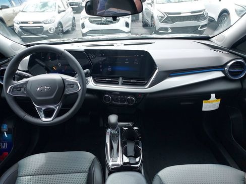 New 2026 Chevrolet Trax LT w/ Driver Confidence Package FWD image 15
