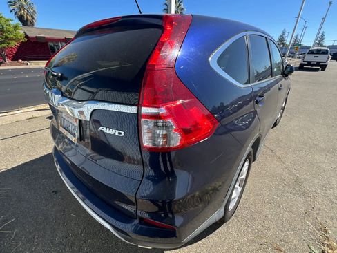 Used 2016 Honda CR-V EX image 4
