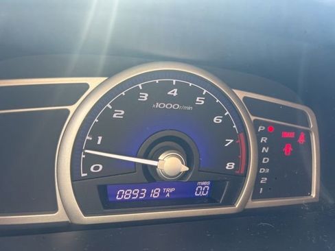 Used 2010 Honda Civic LX image 12