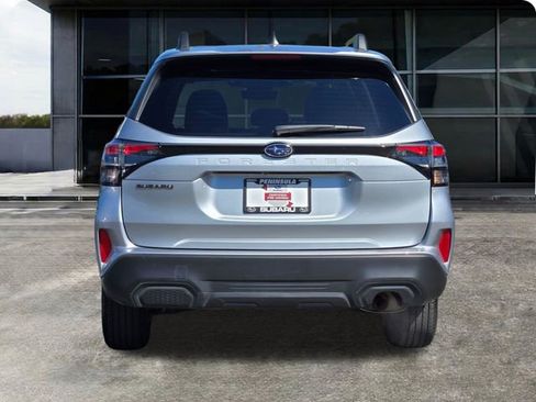 Certified 2025 Subaru Forester Premium w/ Convenience Package #1 AWD/4WD image 8