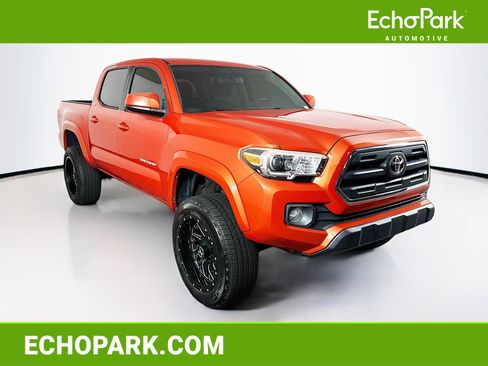 Used 2017 Toyota Tacoma SR5 w/ Tow Package image 1