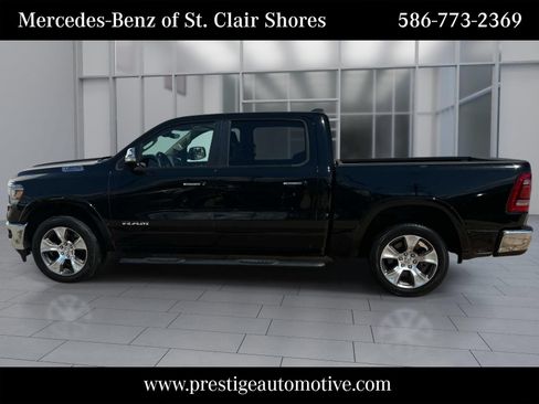 Used 2021 RAM 1500 Laramie AWD/4WD image 2