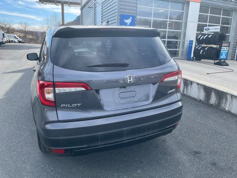 Used 2019 Honda Pilot LX image 5