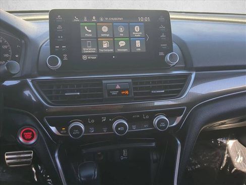 Used 2019 Honda Accord Sport image 15