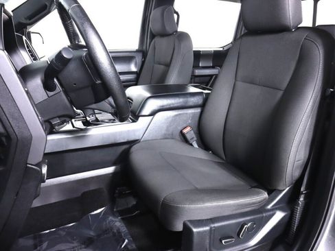 Used 2016 Ford F150 XLT w/ Equipment Group 302A Luxury image 32