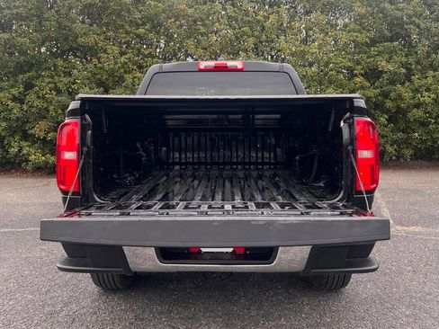 Used 2022 Chevrolet Colorado W/T w/ WT Convenience Package image 7