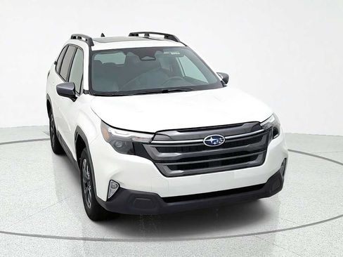 New 2026 Subaru Forester Premium AWD/4WD image 2