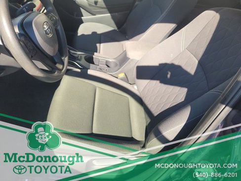Certified 2023 Toyota Corolla LE image 27