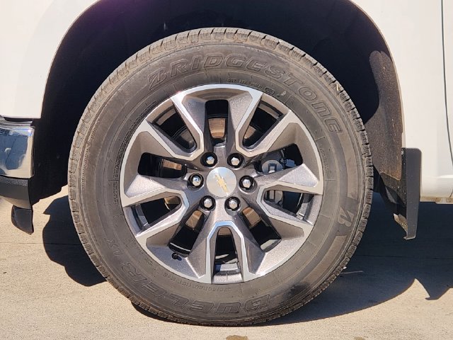 Used 2020 Chevrolet Silverado 1500 LT w/ Texas Edition RWD image 11