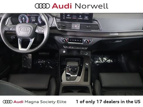 Used 2024 Audi Q5 2.0T Premium Plus w/ Premium Plus Package AWD/4WD image 24