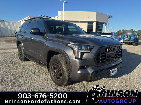 Used 2025 Toyota Sequoia TRD Pro AWD/4WD image 3