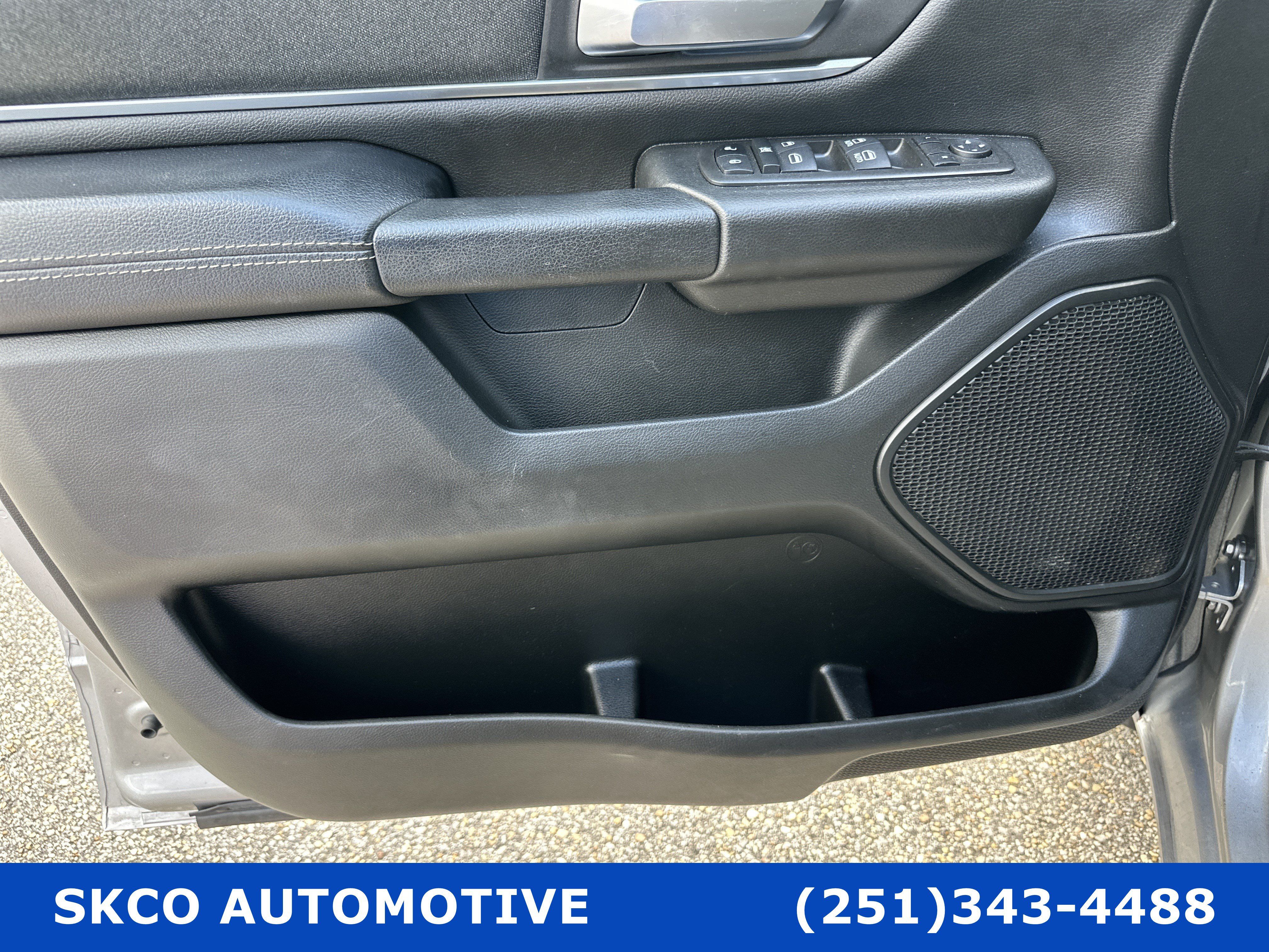 Used 2022 RAM 1500 Big Horn RWD image 11