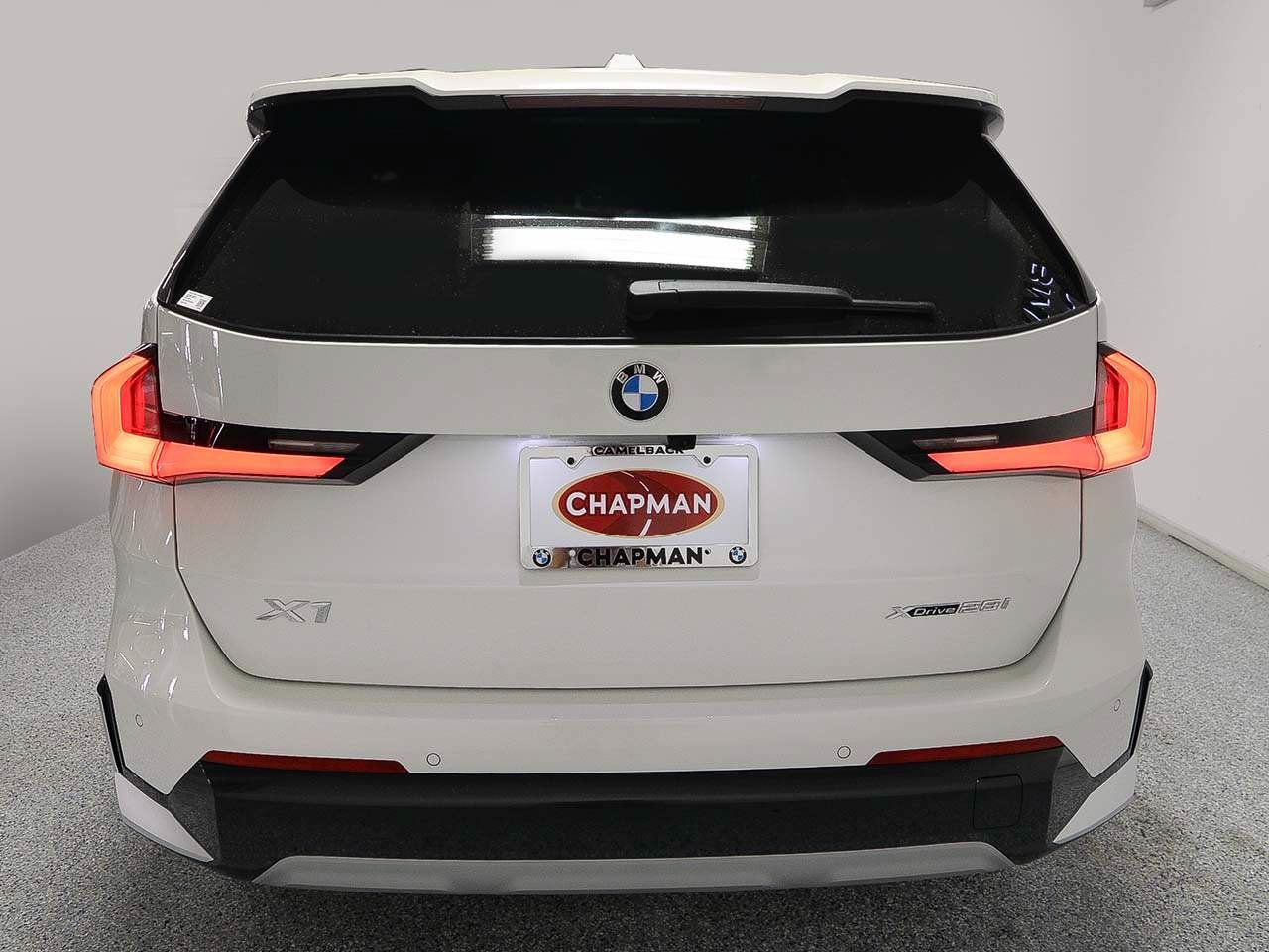 Used 2026 BMW X1 xDrive28i AWD/4WD image 4