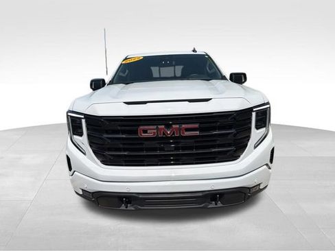 Used 2025 GMC Sierra 1500 Elevation w/ Elevation Premium Package AWD/4WD image 2