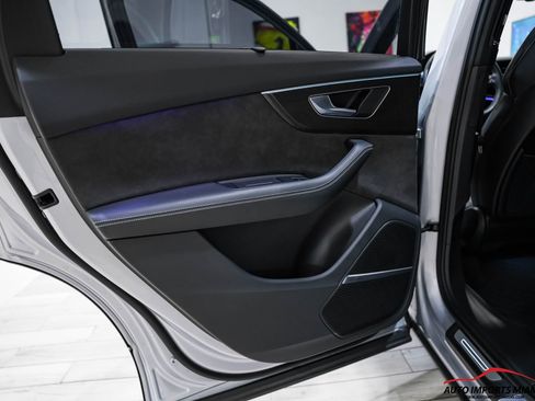 Used 2022 Audi SQ7 Prestige image 55
