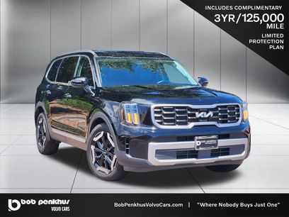 Used 2024 Kia Telluride S w/ S Sunroof Package