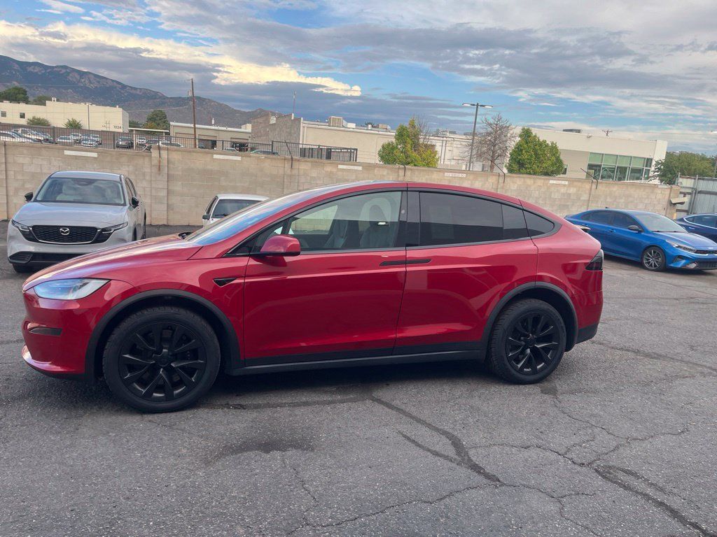 Used 2023 Tesla Model X AWD/4WD image 2