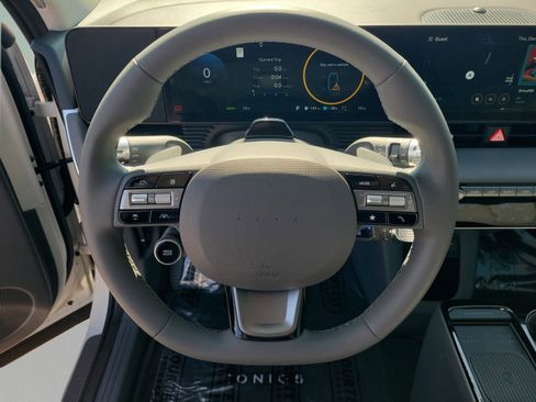 New 2026 Hyundai Ioniq 5 SEL image 24