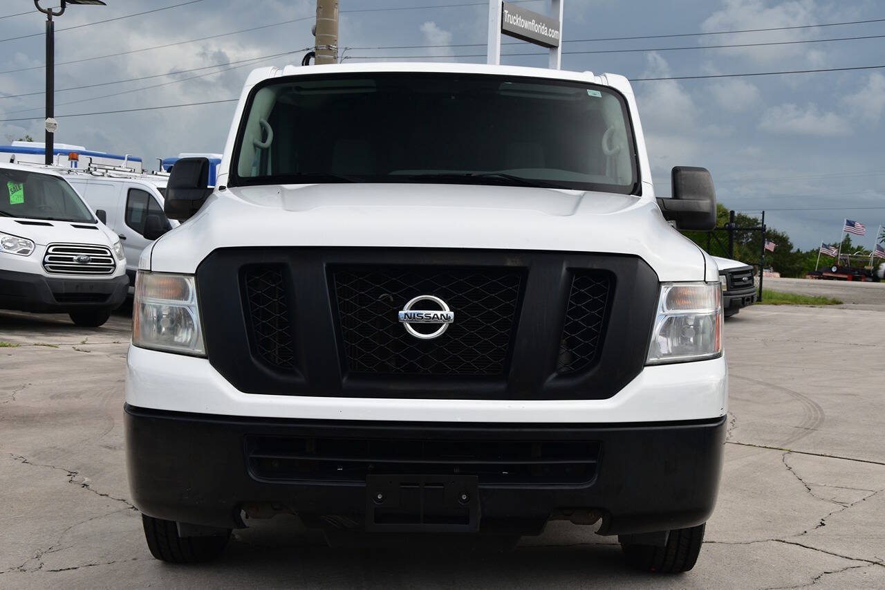 Used 2020 Nissan NV 2500 SV RWD image 2