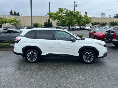 Used 2026 Subaru Forester Premium AWD/4WD image 6
