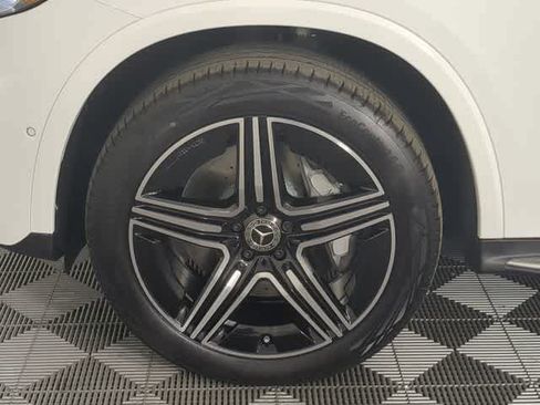 Used 2026 Mercedes-Benz GLC 300 4MATIC image 13