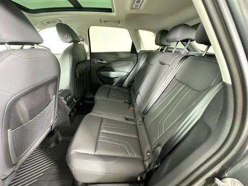 New 2026 Audi Q3 quattro 2.0T AWD/4WD image 38