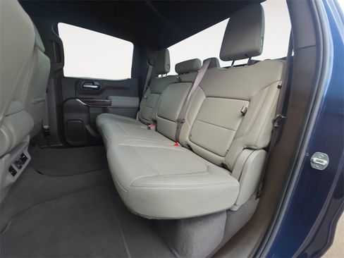 Used 2020 GMC Sierra 1500 SLT w/ Driver Alert Package II image 13