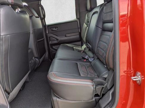Used 2025 Nissan Frontier PRO-4X w/ Pro Premium Package AWD/4WD image 17