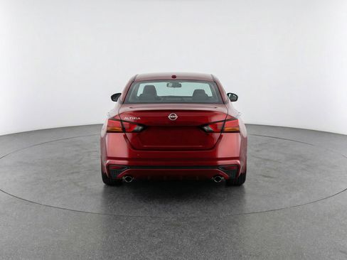 Used 2025 Nissan Altima 2.5 SV image 7