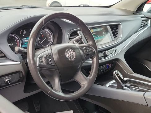 Used 2018 Buick Enclave Premium FWD image 7