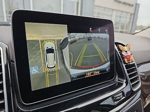 Used 2018 Mercedes-Benz GLE 350 4MATIC image 5