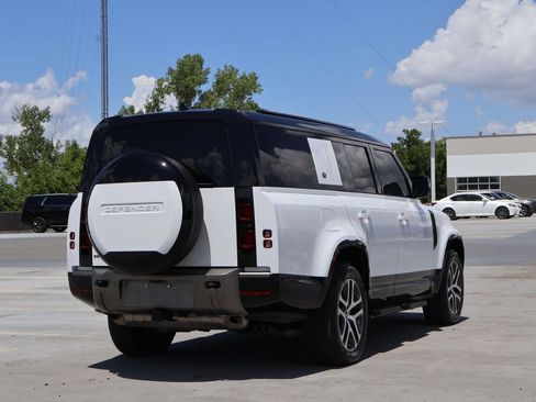 Certified 2024 Land Rover Defender 130 X-Dynamic SE AWD/4WD image 7